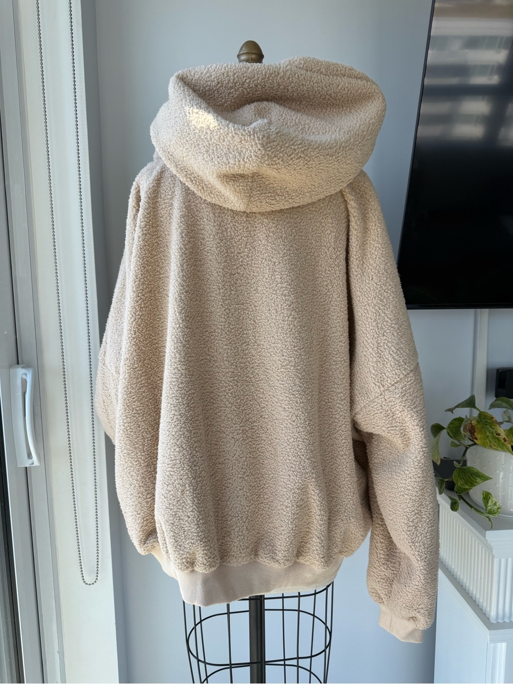 OAK + FORT Plush Sherpa Hoodie - Picture 2 of 6